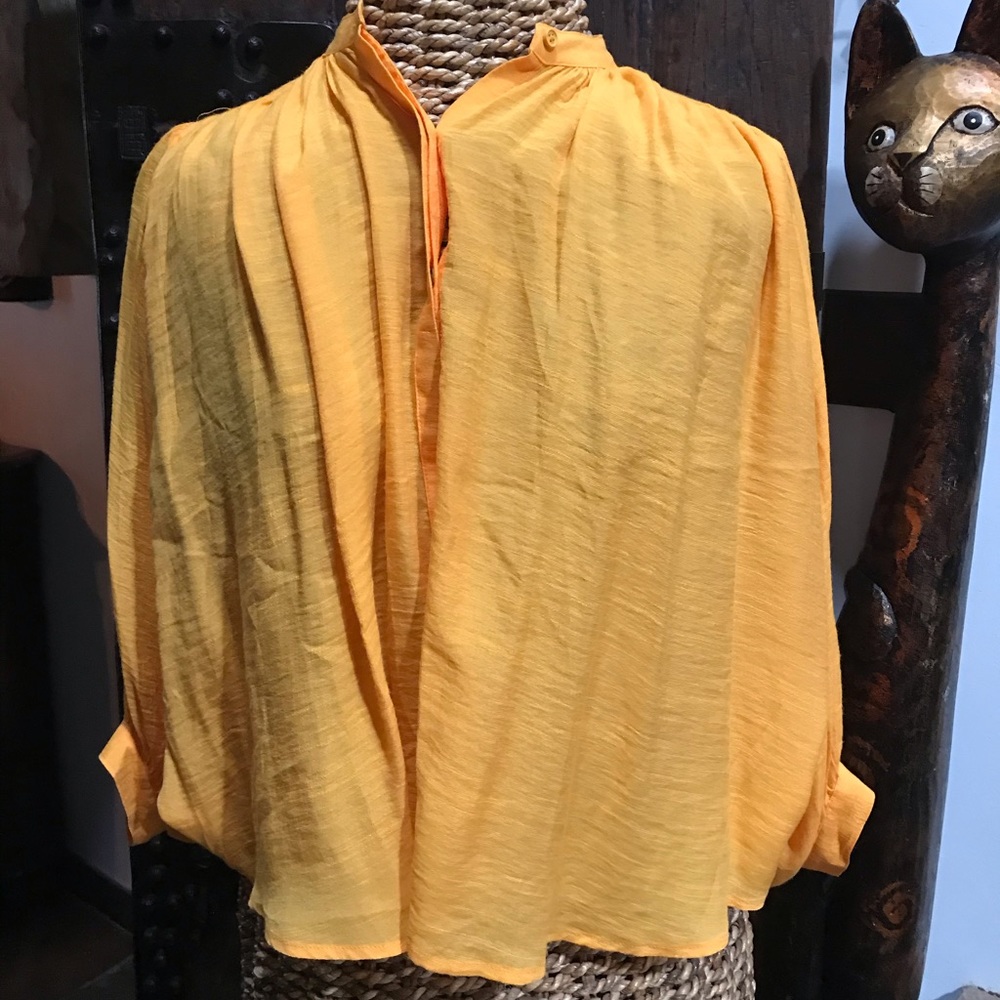 Mauve by Anthropology Dark yellow blouse Sz M